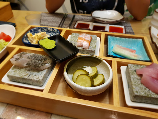 장항동 맛집 투어 세이메거진